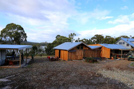 Bruny Island Lodge